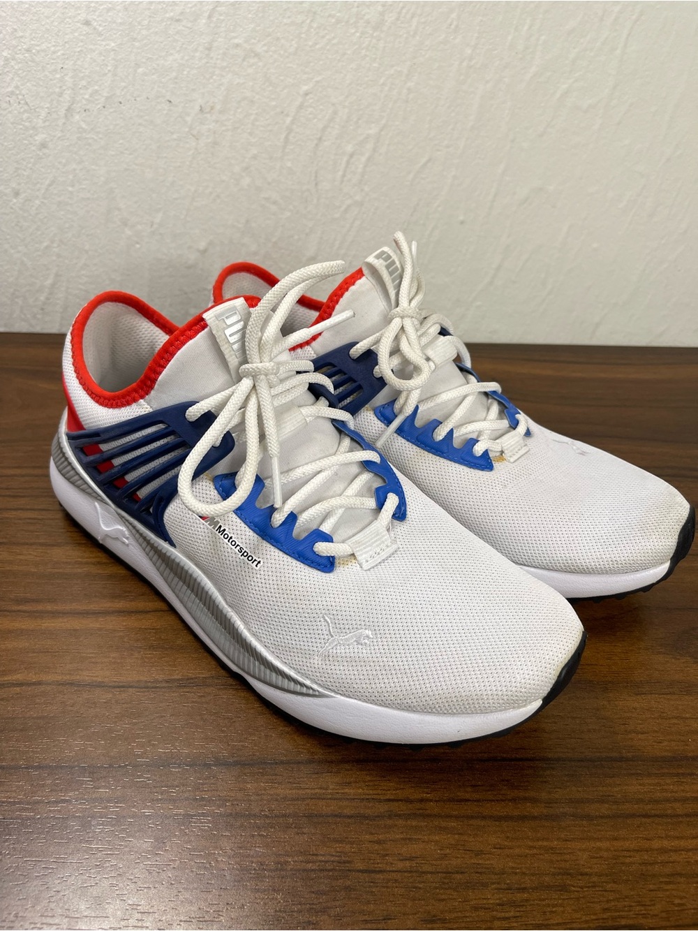 Read Desc. Men’s Puma BMW M Pacer Future White Red Black Size 9.5 US | 271